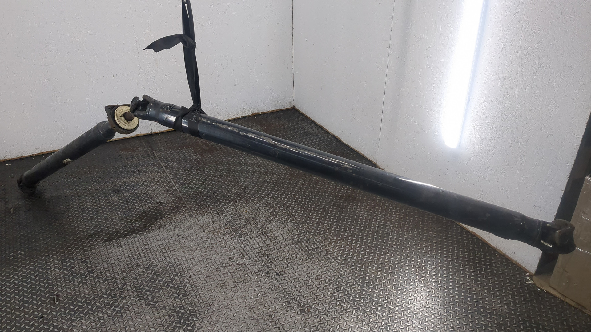 Вал карданный задний