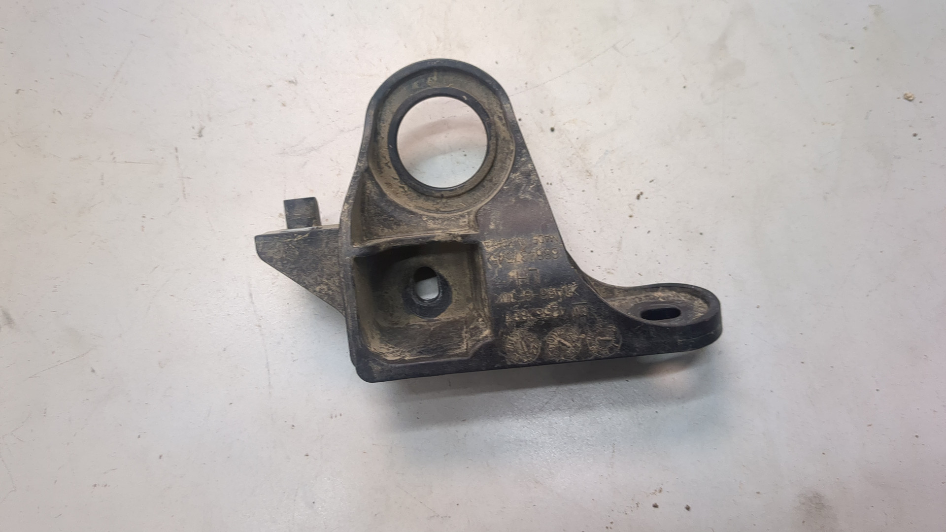 Кронштейн радиатора