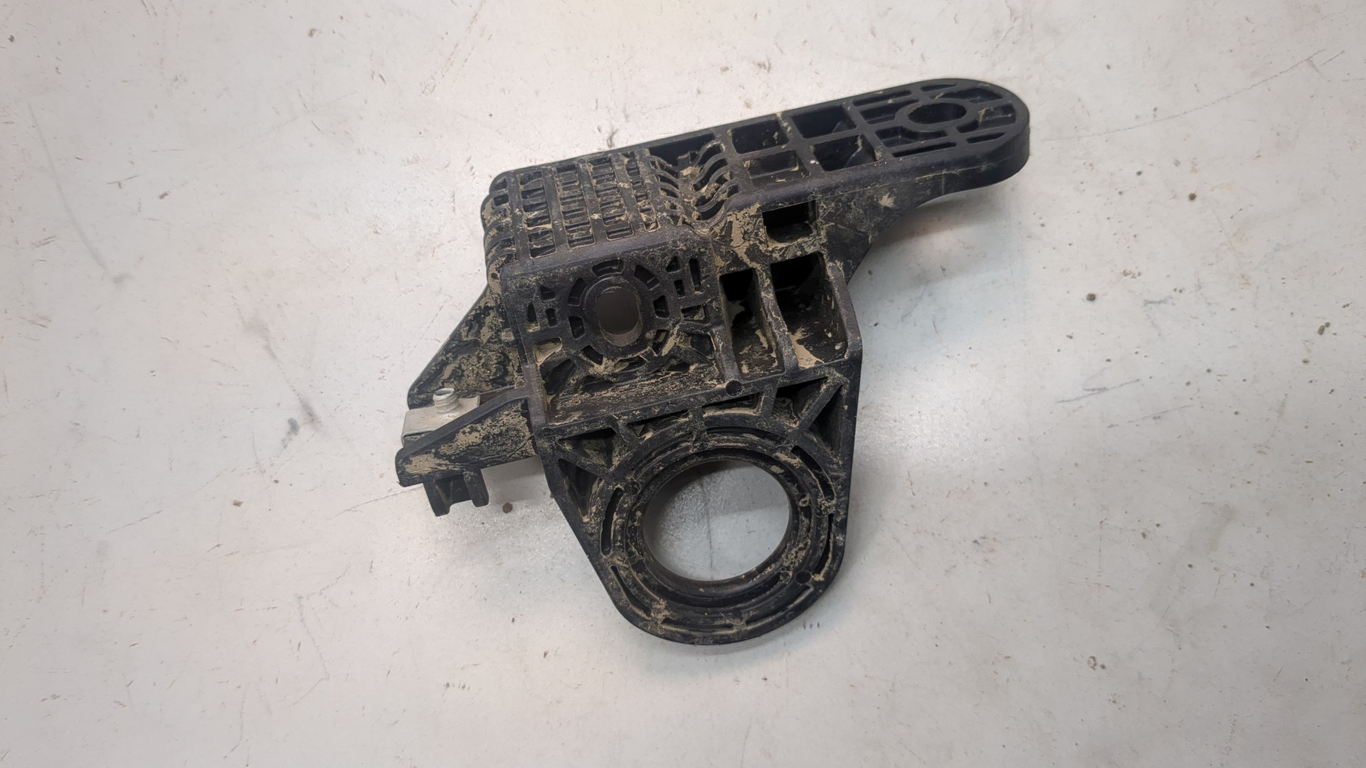 Кронштейн радиатора