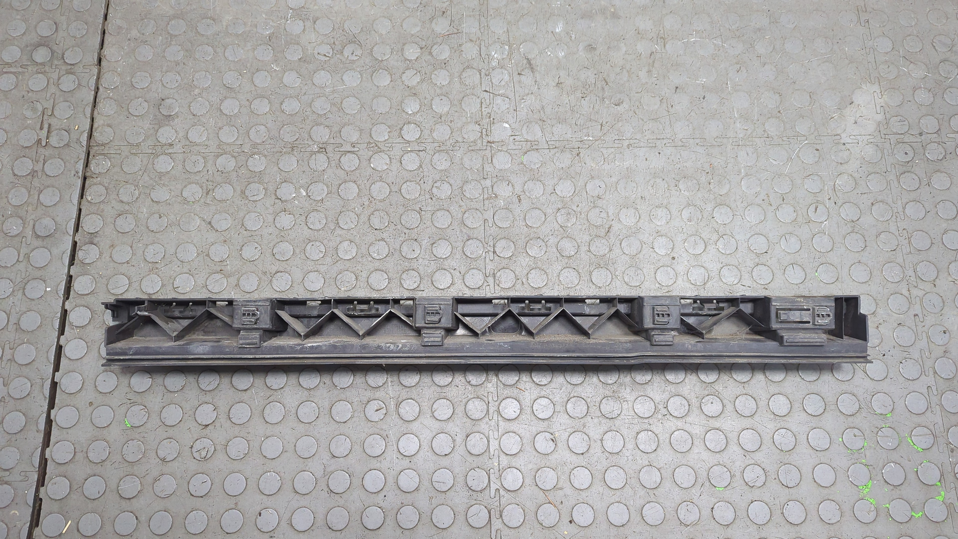 Кронштейн (сопут. товар)