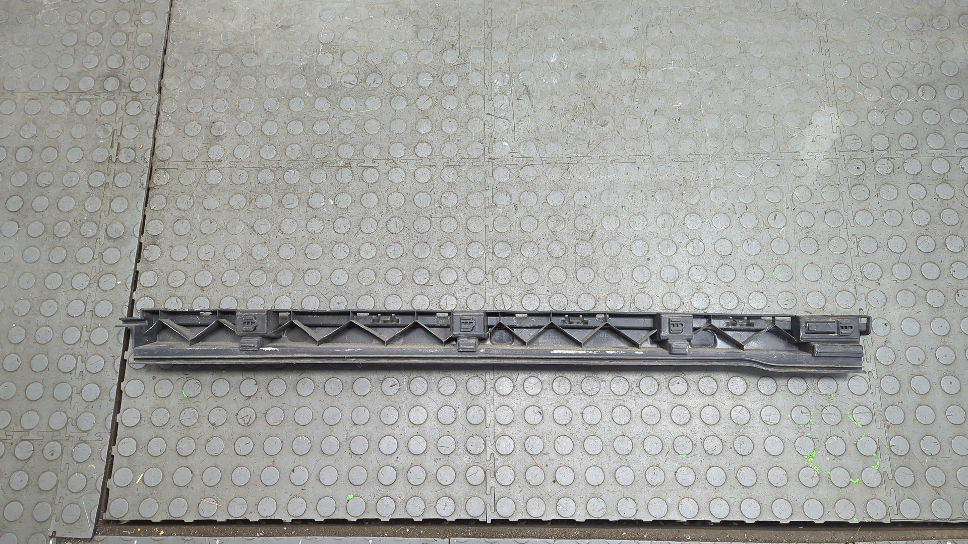 Кронштейн (сопут. товар)