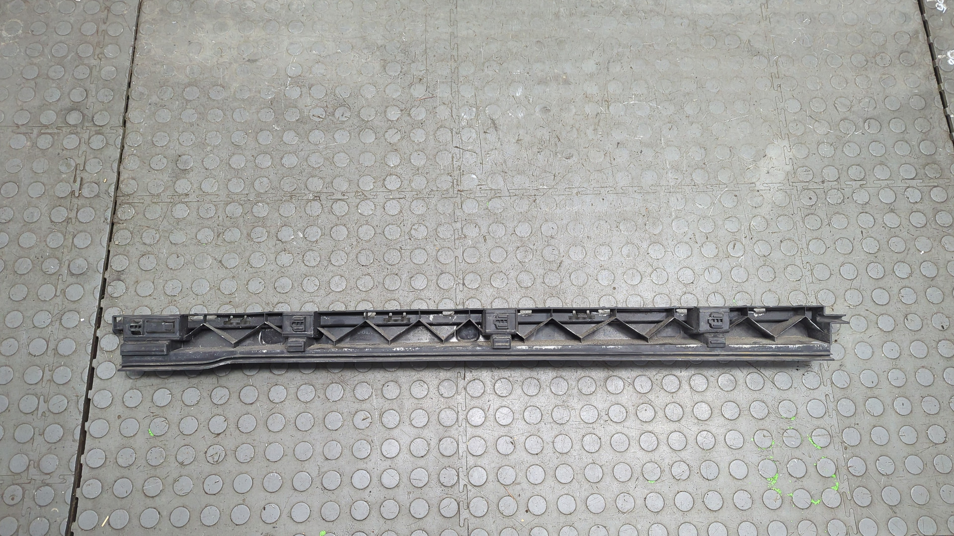 Кронштейн (сопут. товар)