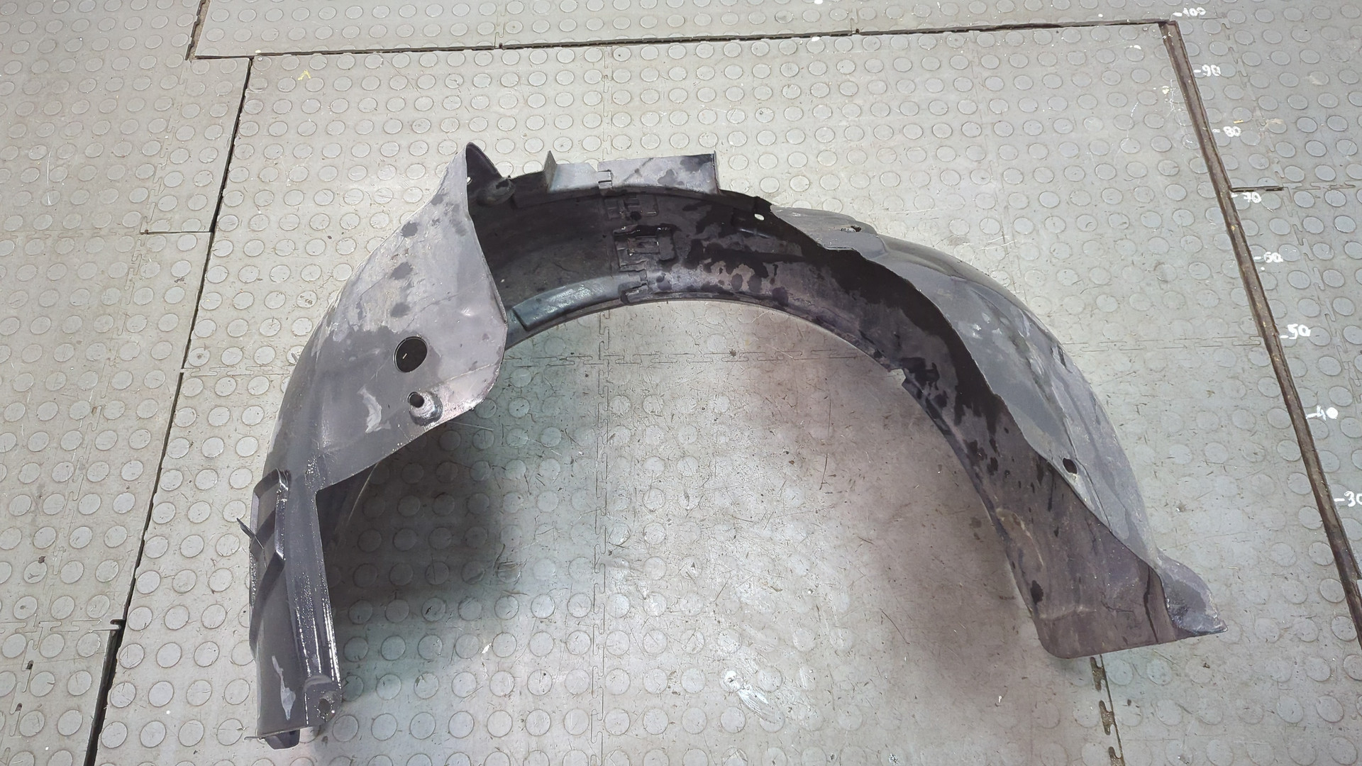 Локер передний правый