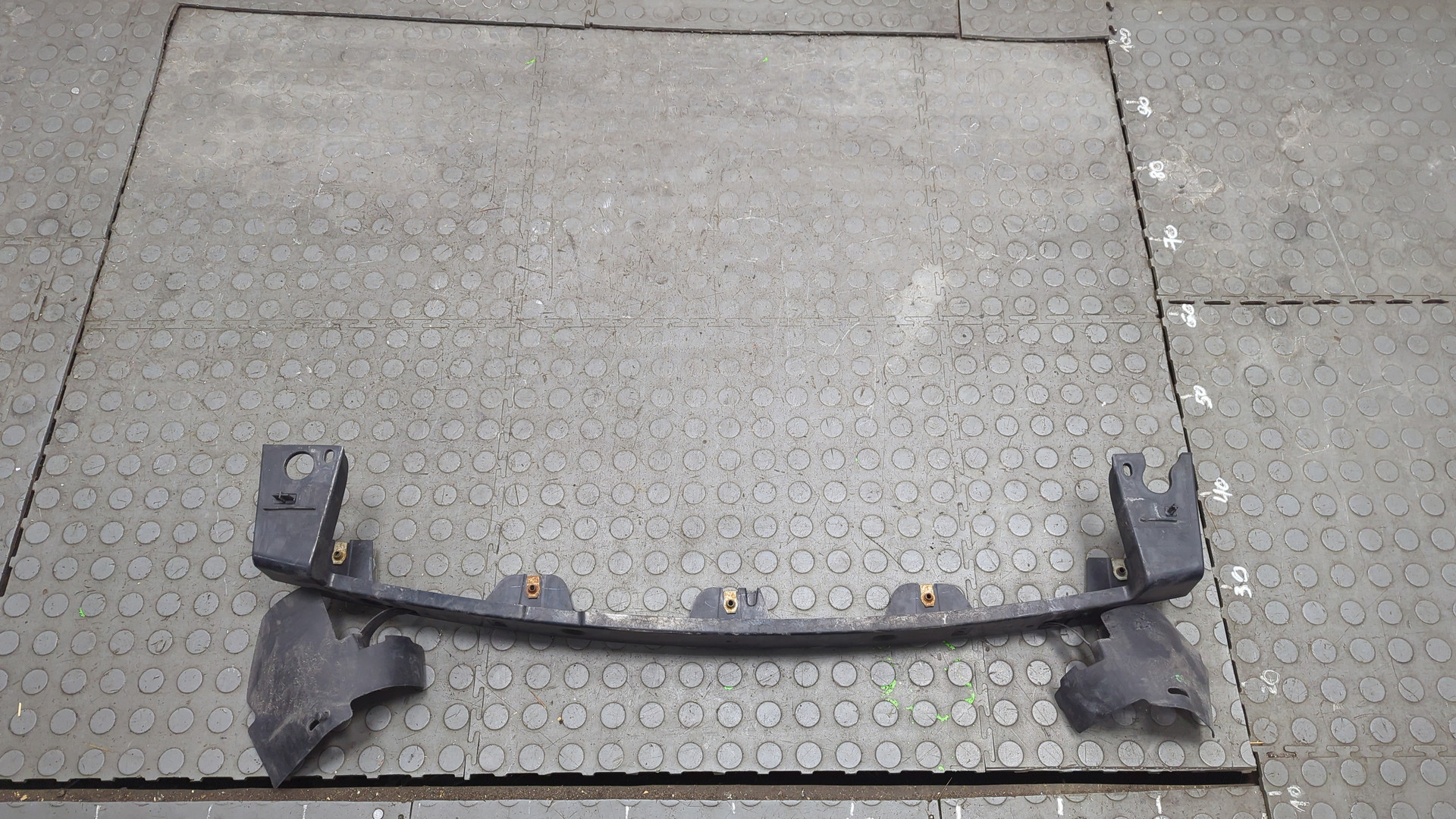 Кронштейн (сопут. товар)