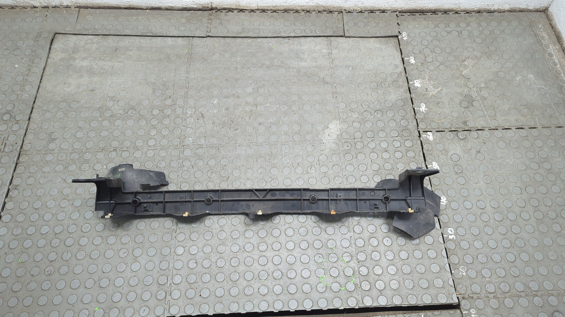 Кронштейн (сопут. товар)