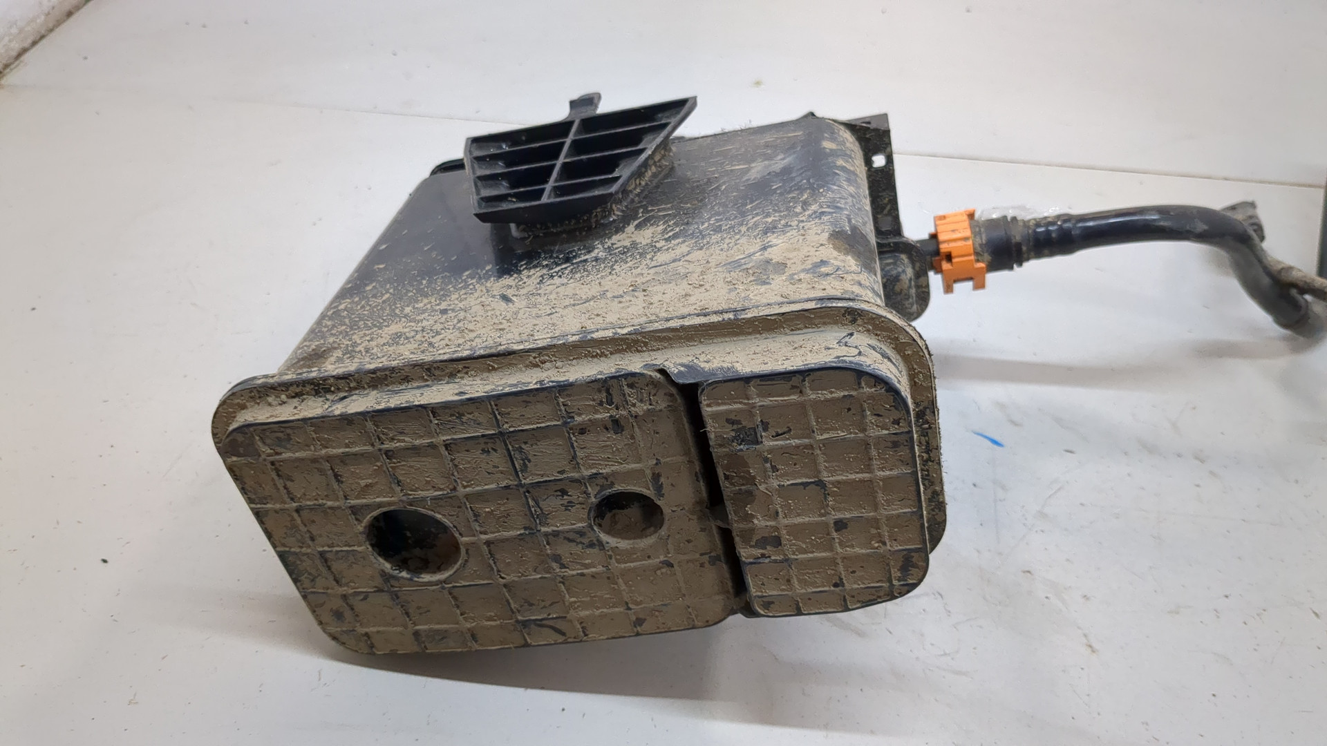 Абсорбер (фильтр угольный)