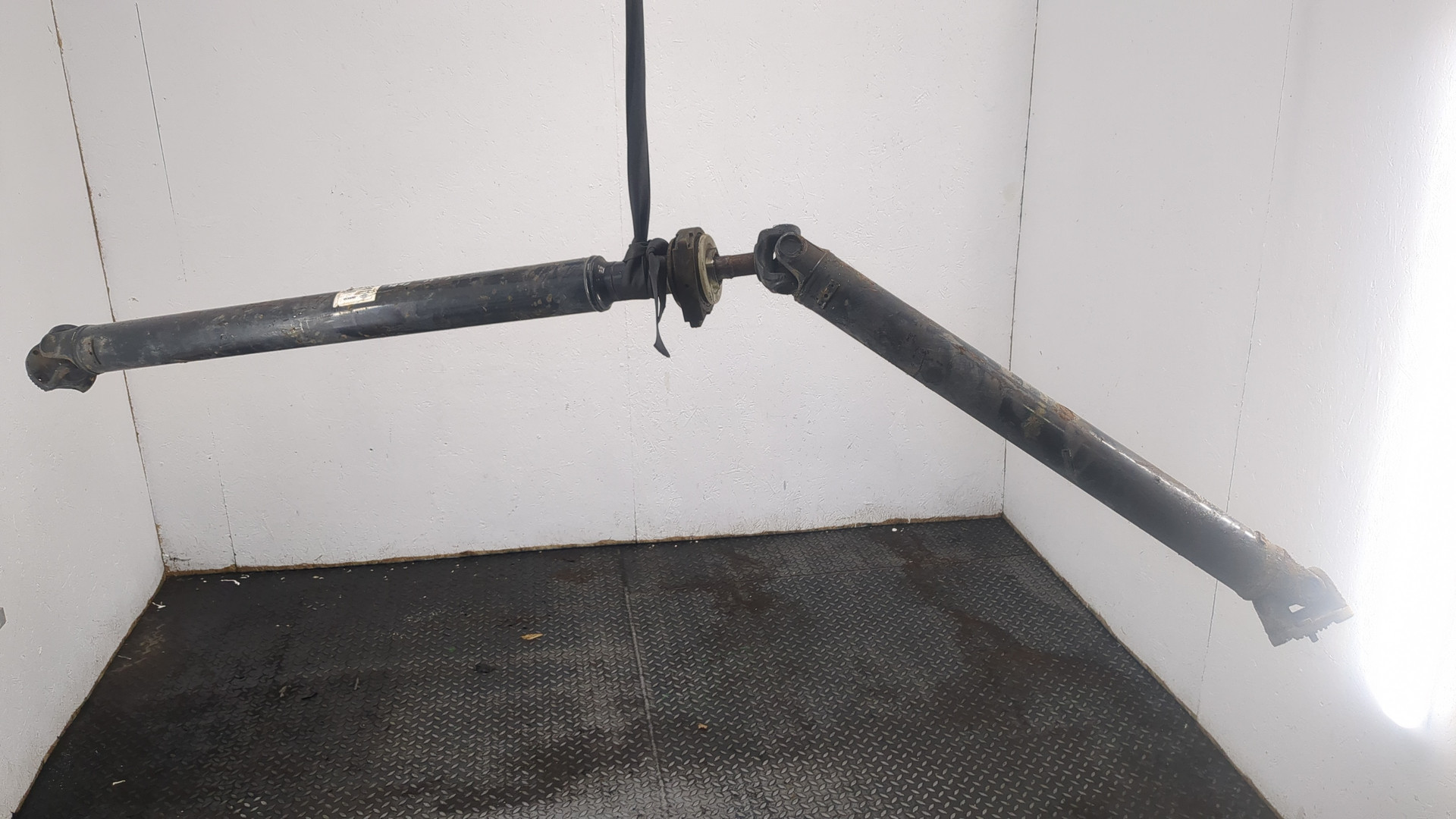 Вал карданный задний