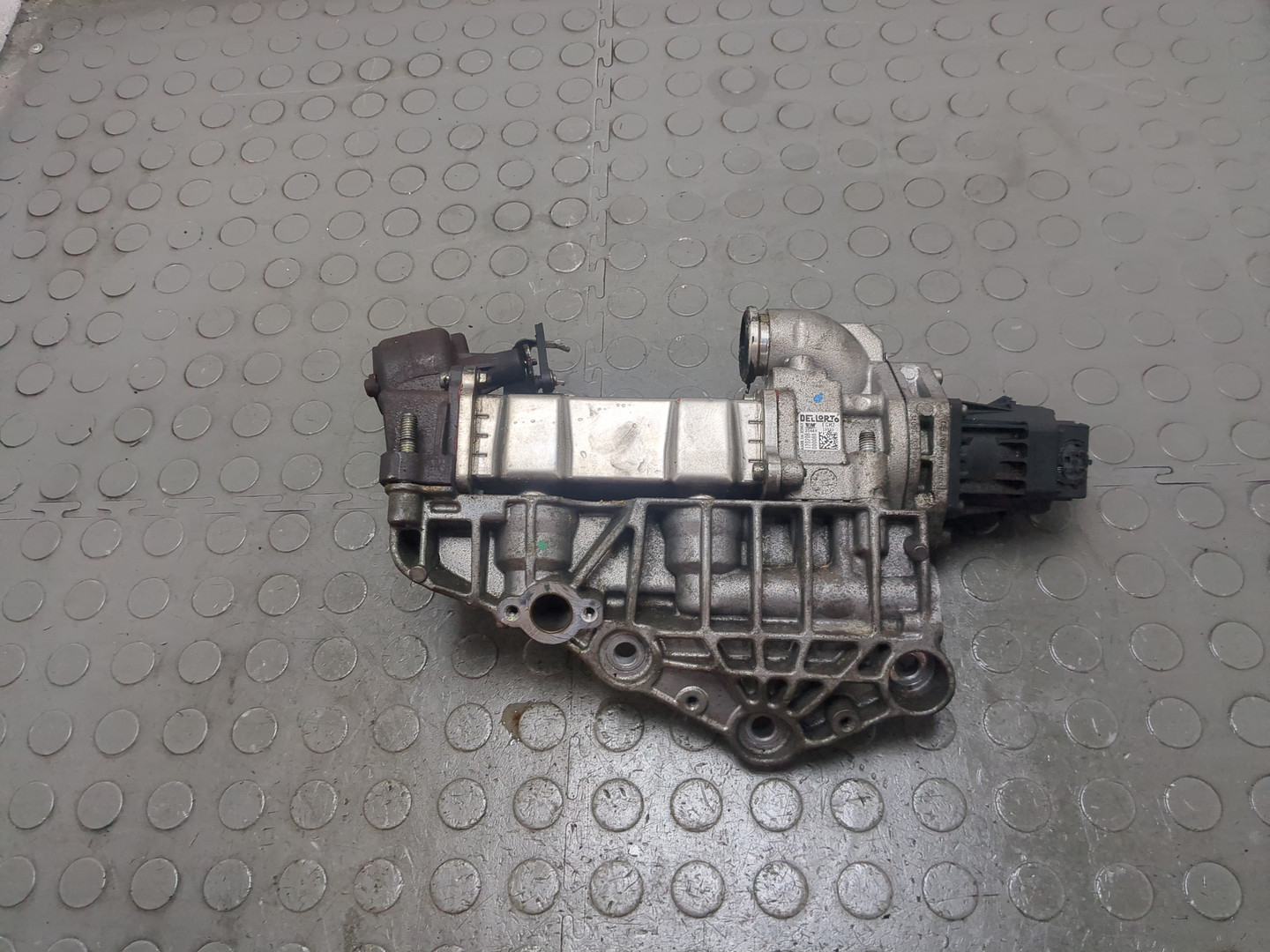 Клапан рециркуляции выхлопных газов (EGR)