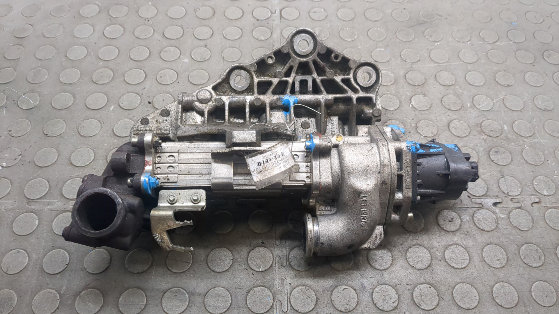 Клапан рециркуляции выхлопных газов (EGR)