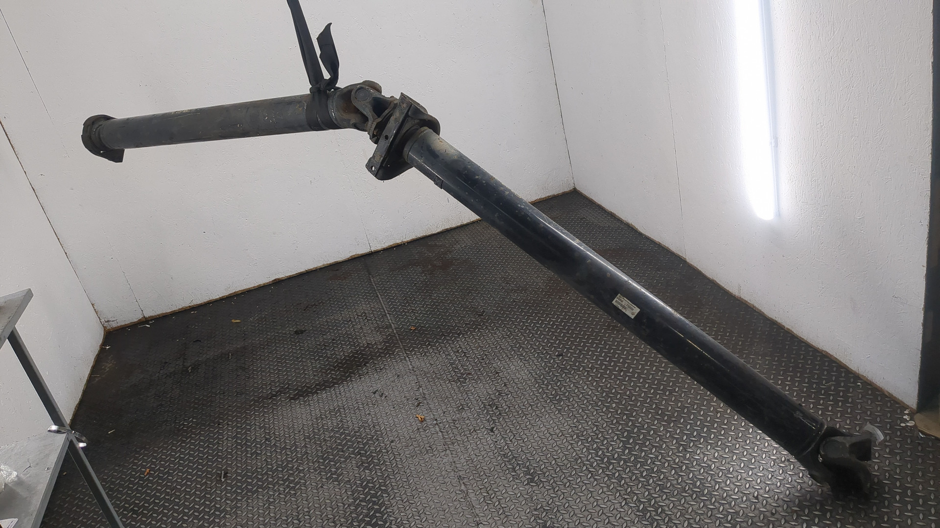 Вал карданный задний