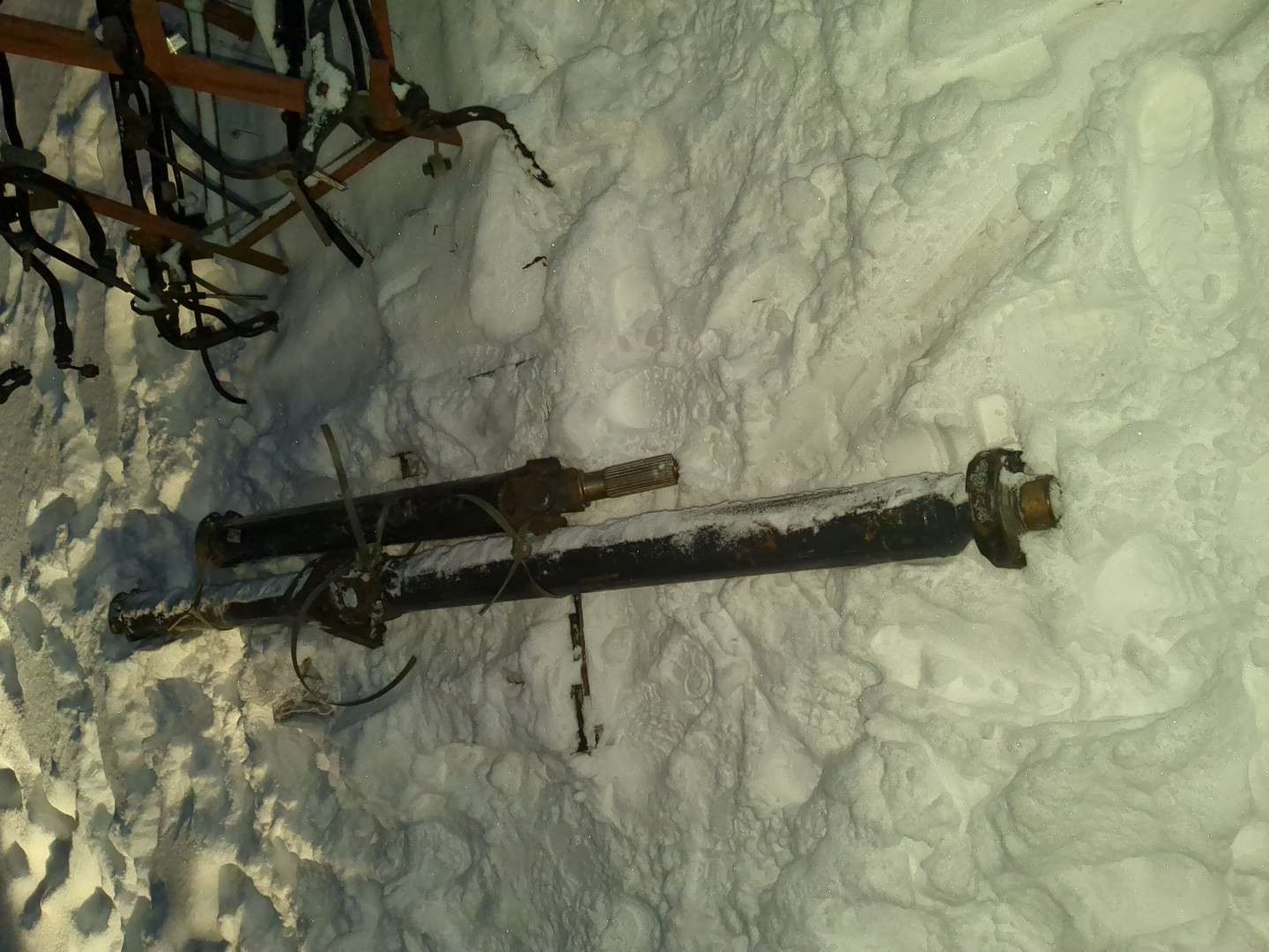 Вал карданный задний