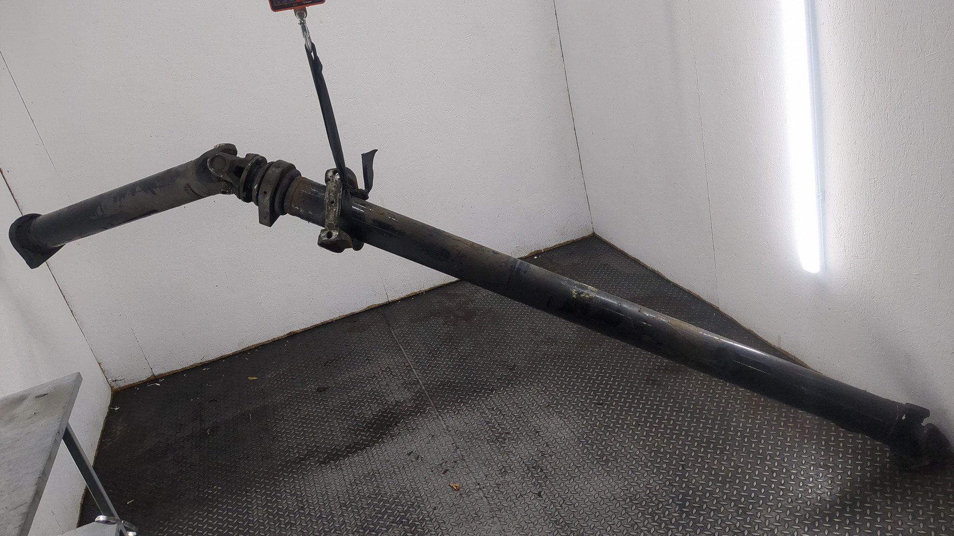 Вал карданный задний