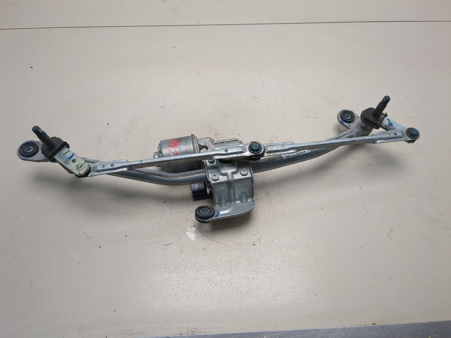 Трапеция стеклоочистителей