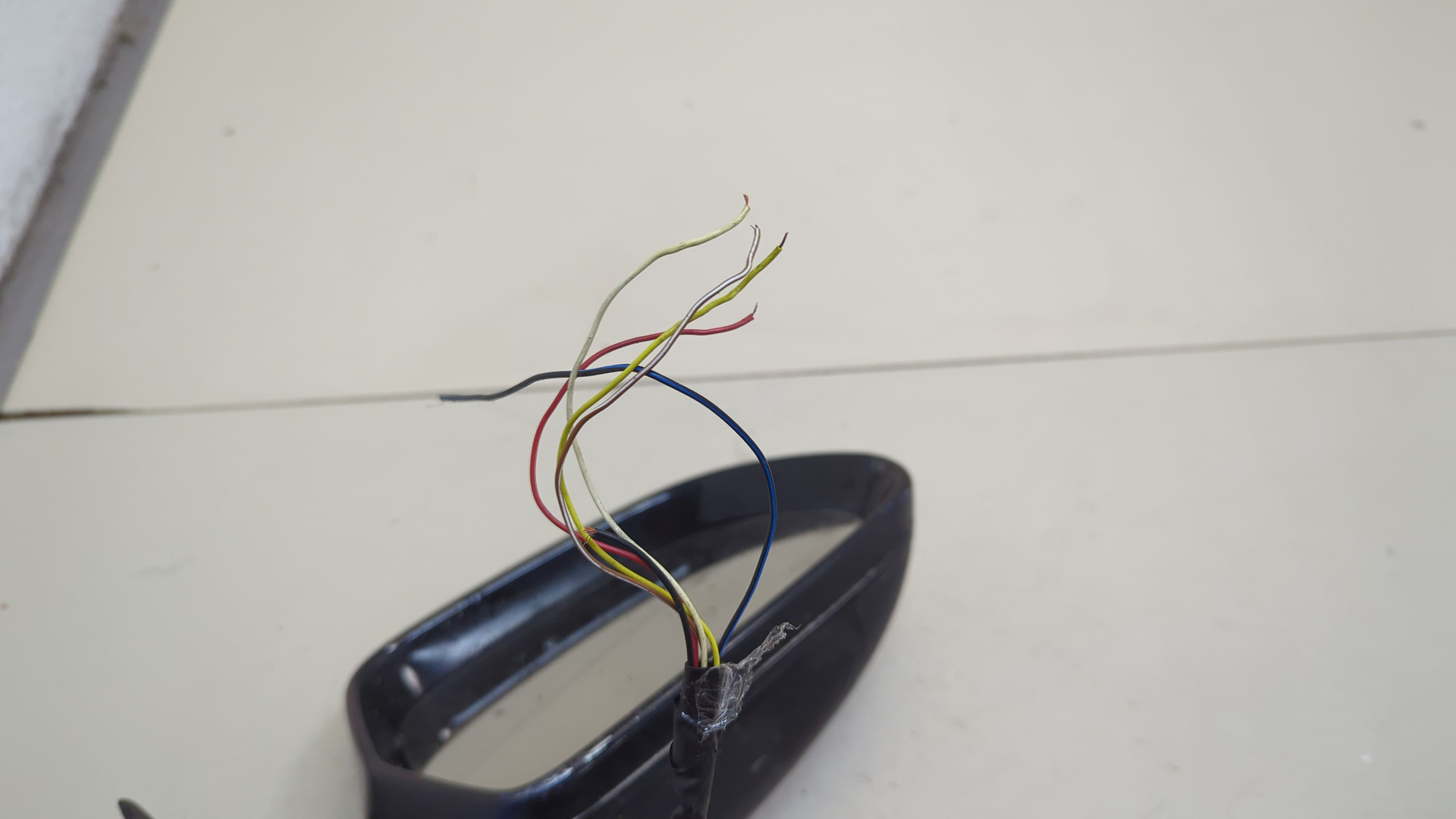 Зеркало правое электрическое