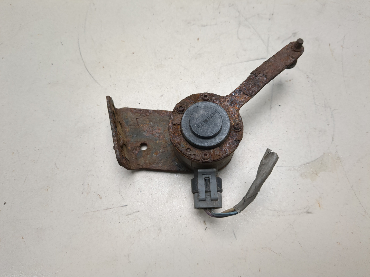 Датчик регулировки дорож. просвета