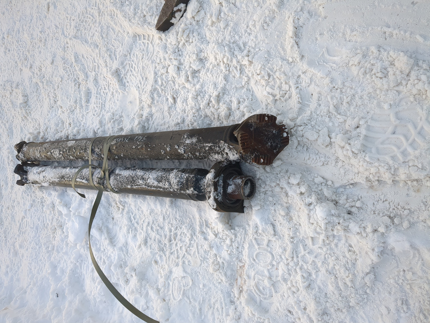 Вал карданный задний