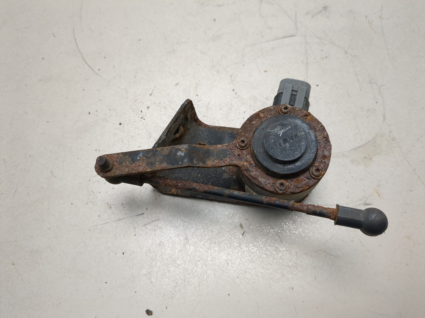 Датчик регулировки дорож. просвета