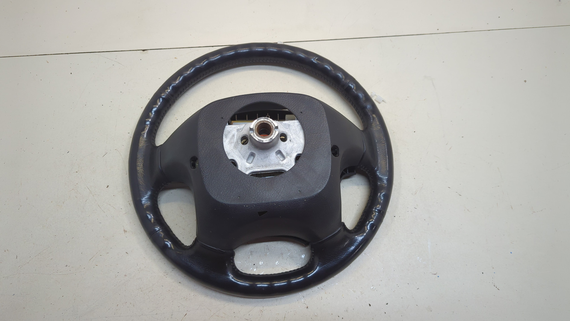 Рулевое колесо (руль)