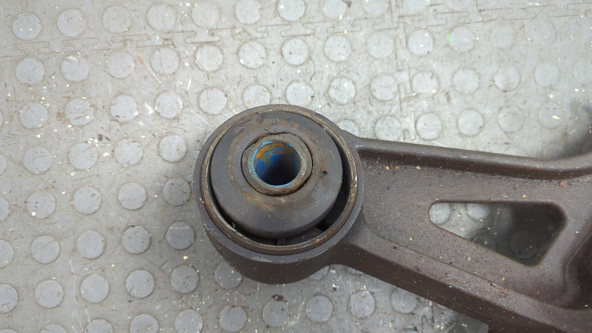 Кронштейн кабины