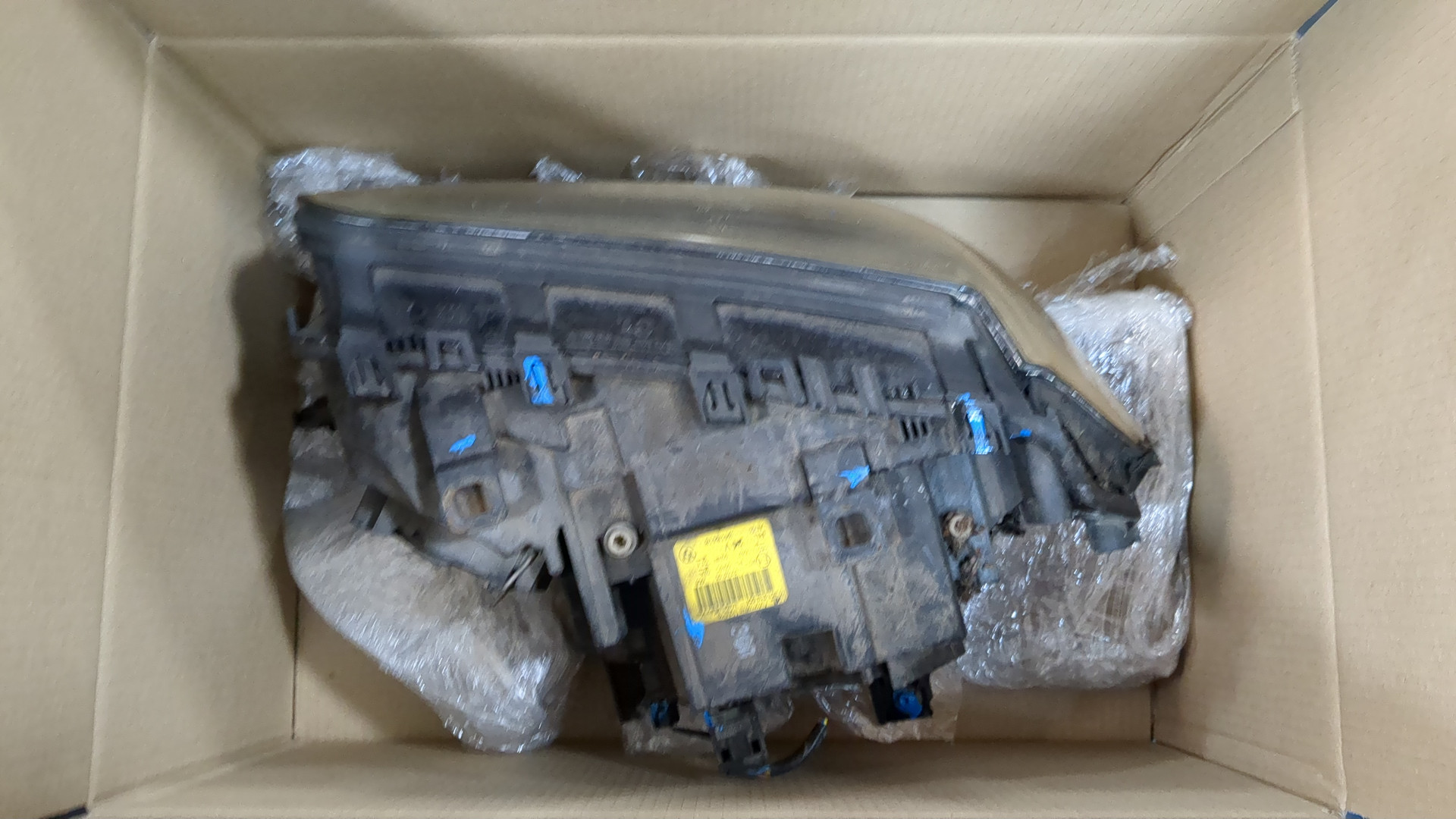 Фара правая