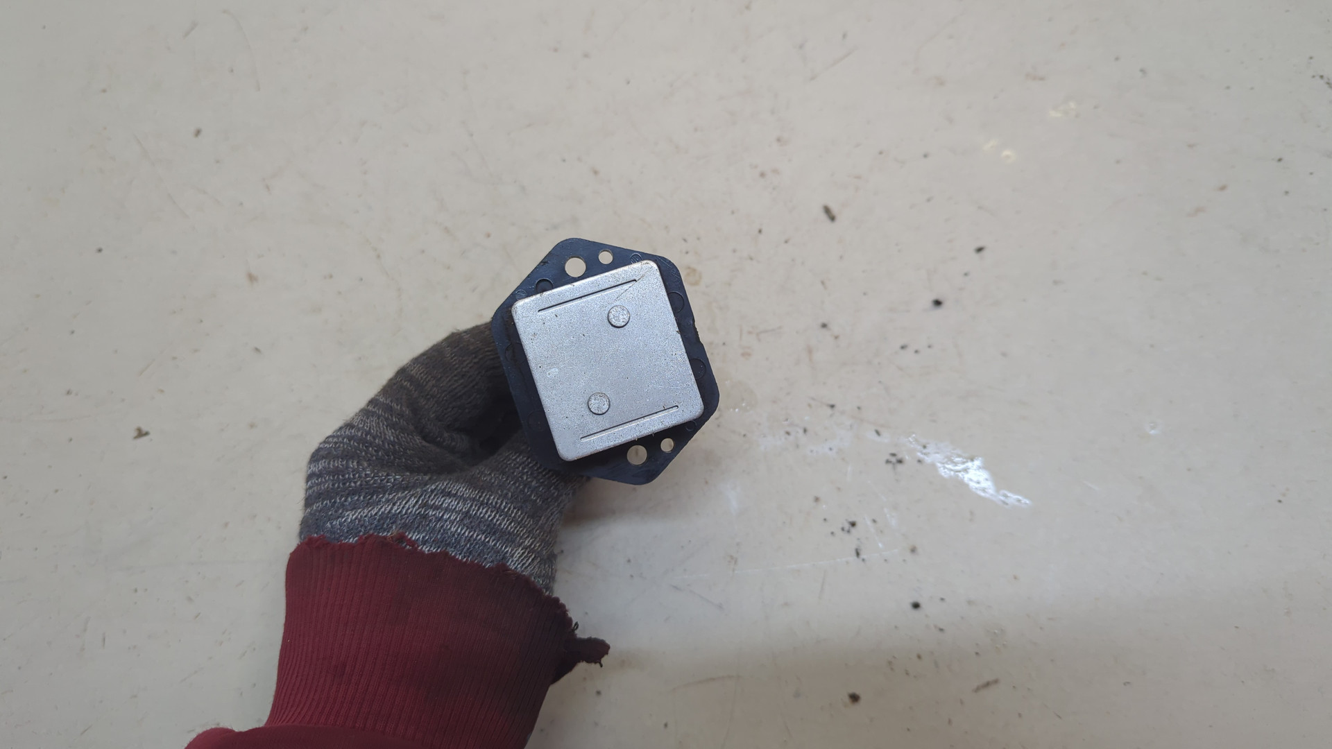 Резистор отопителя