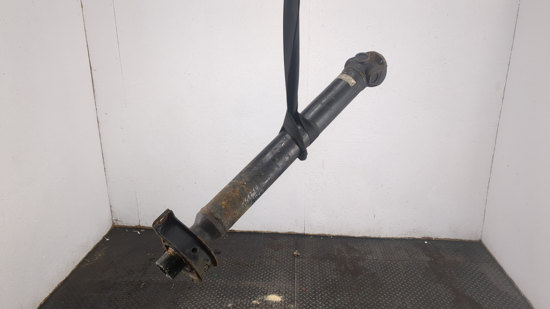 Вал карданный задний