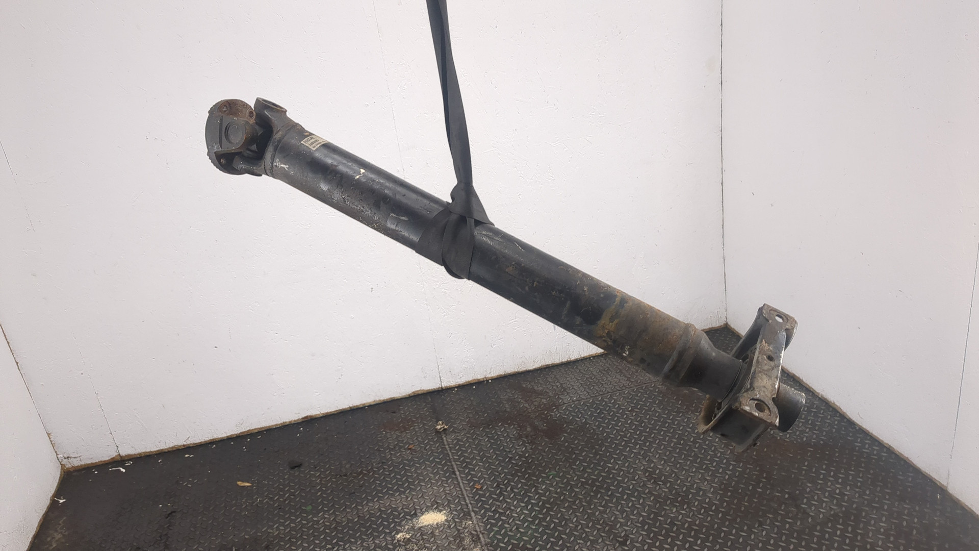 Вал карданный задний