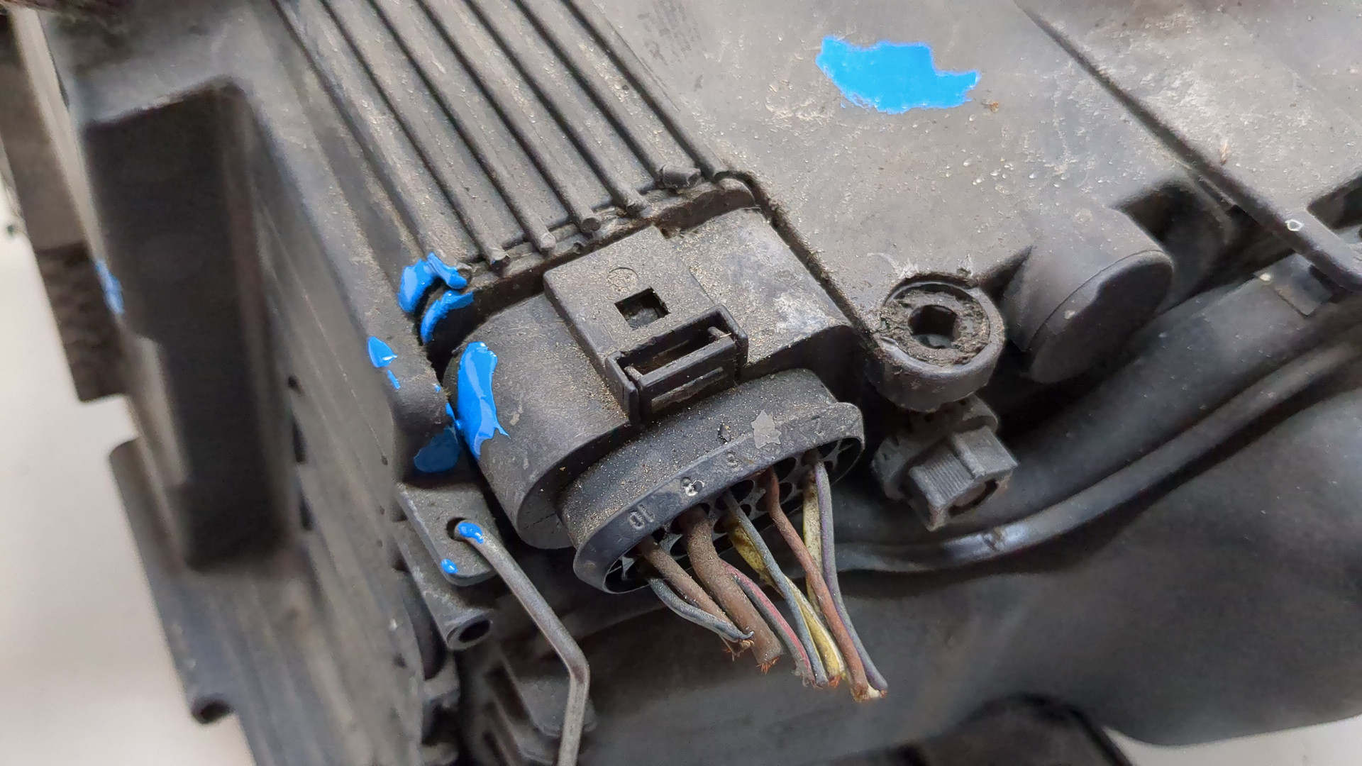 Фара правая