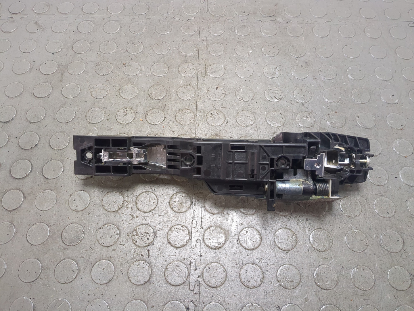 Ручка двери наружная