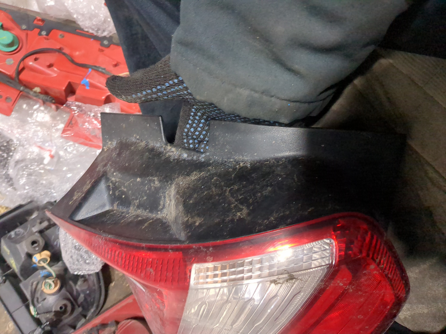 Фонарь задний левый