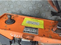  Насос гидроподвески Isuzu Elf (N-series) 2006-2023 20745475 #9