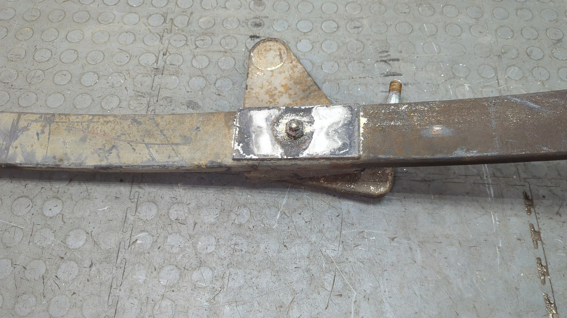 Рессора передняя