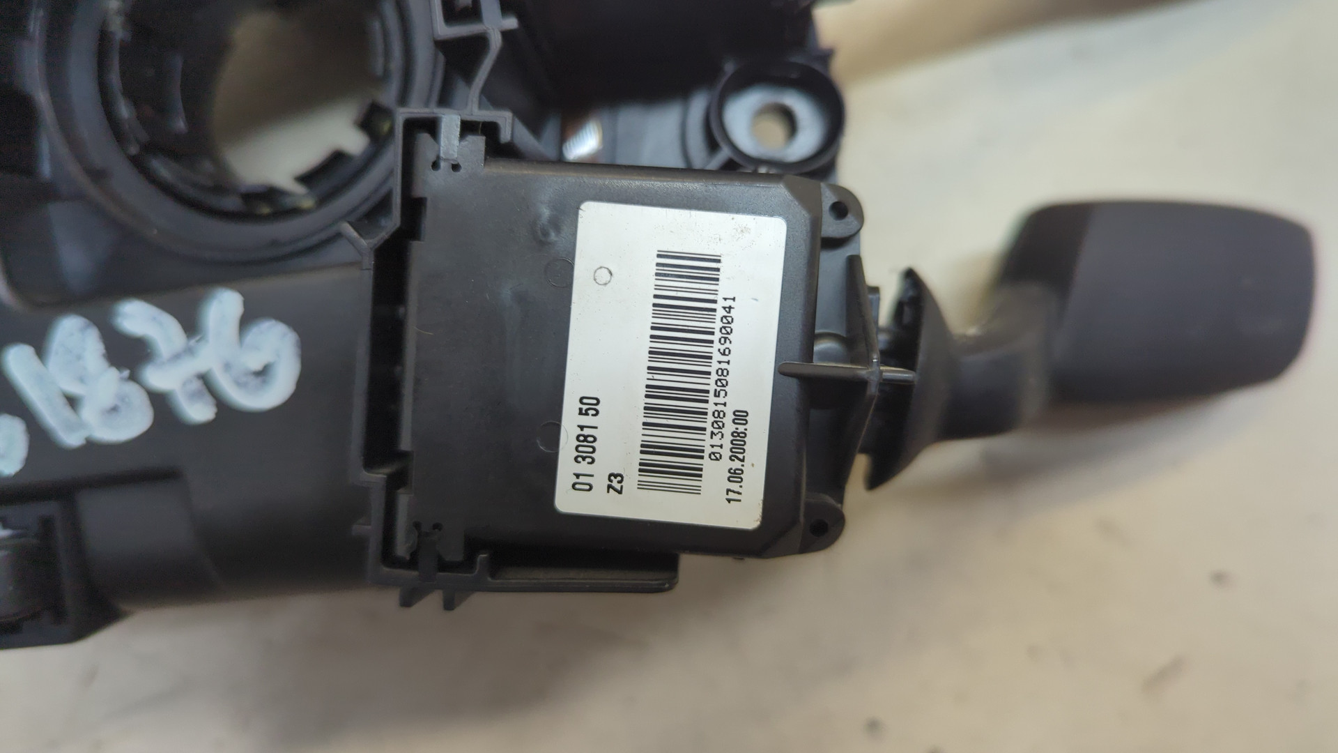 Переключатель подрулевой