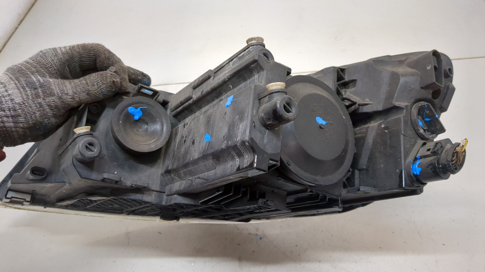 Фара правая