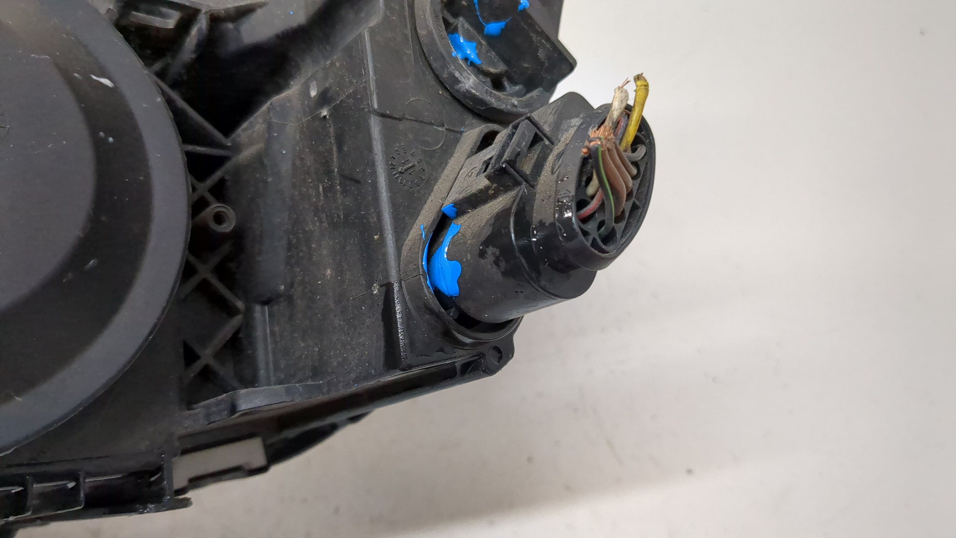 Фара правая