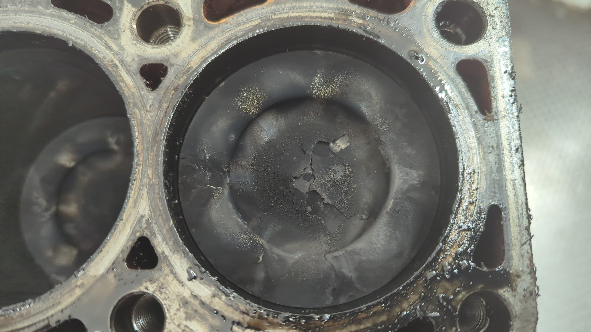 Блок двигателя