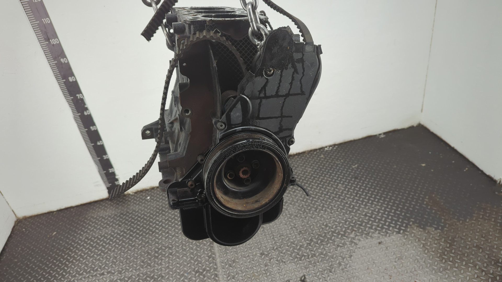 Блок двигателя