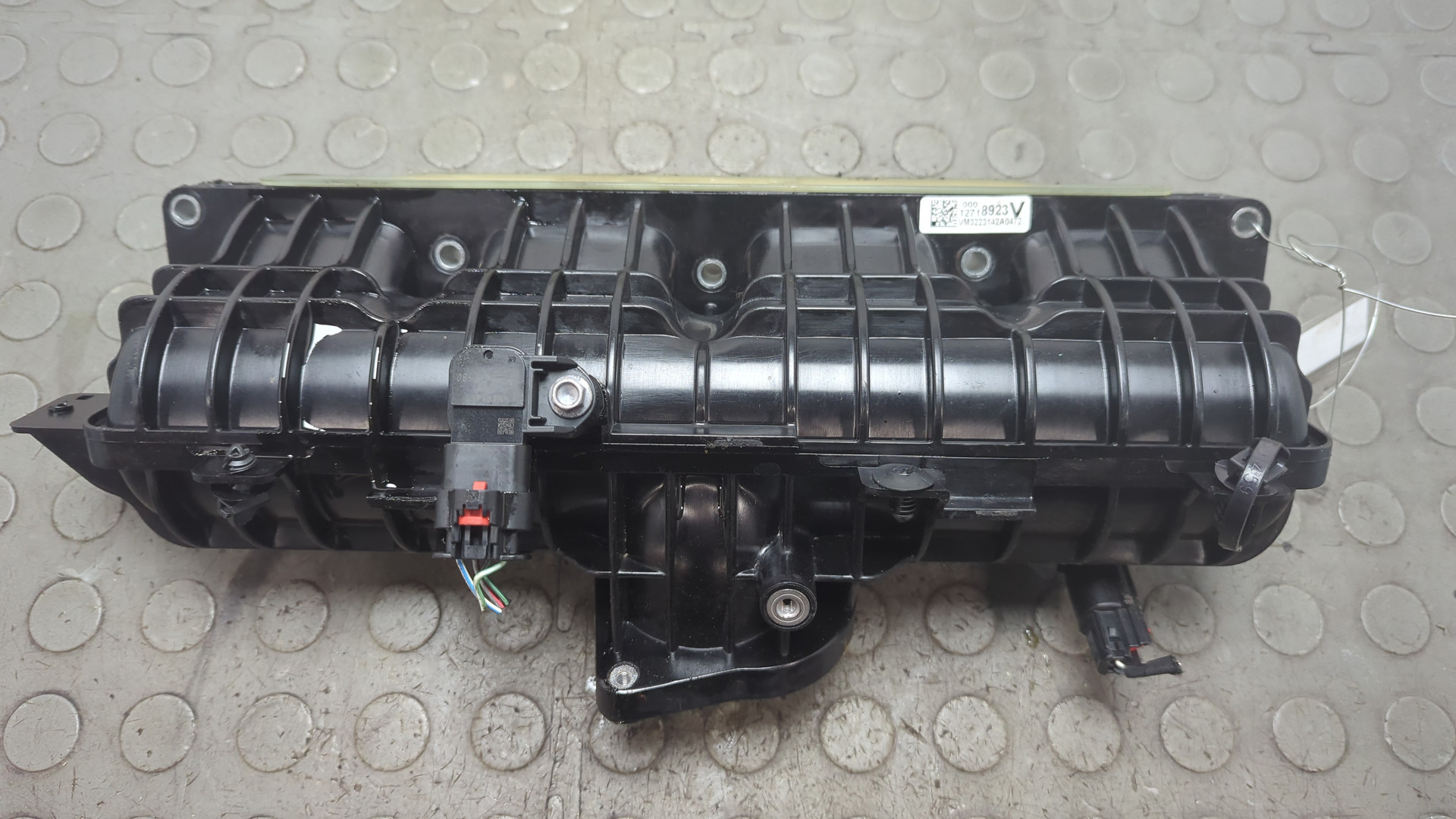 Коллектор впускной