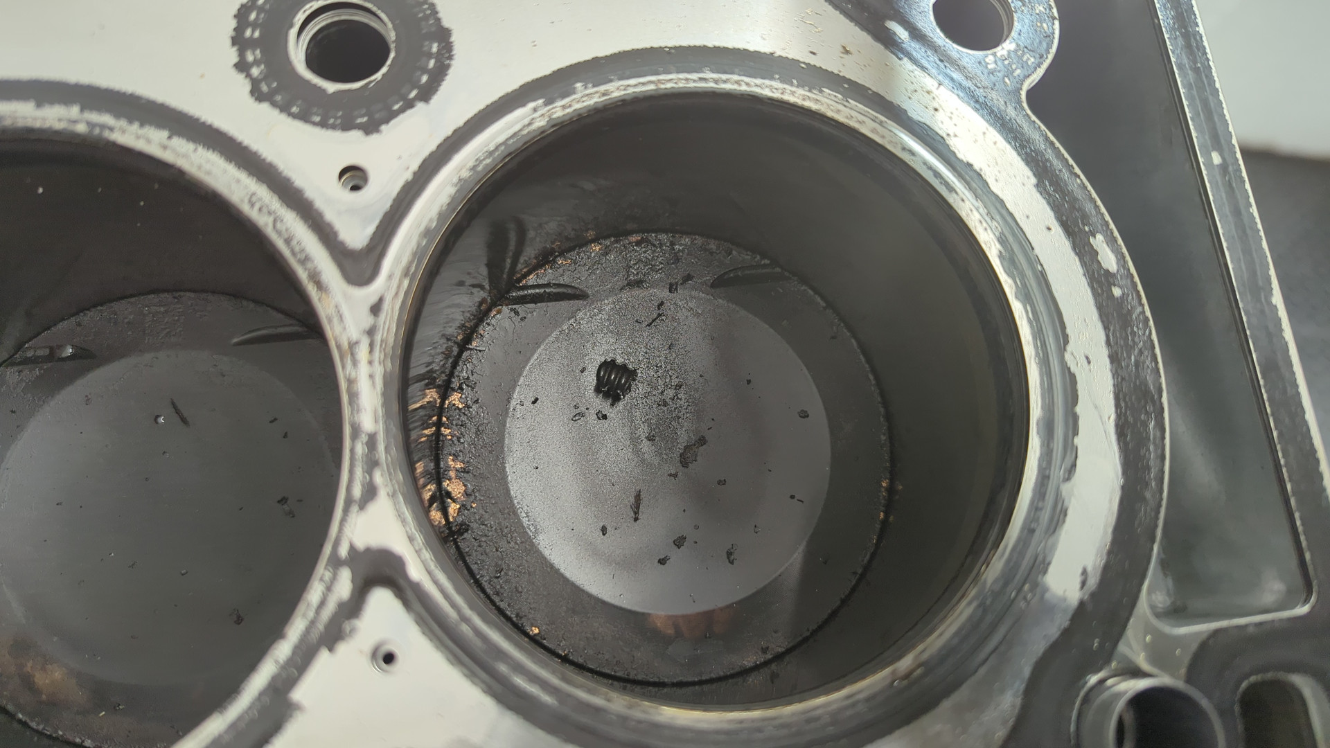 Блок двигателя