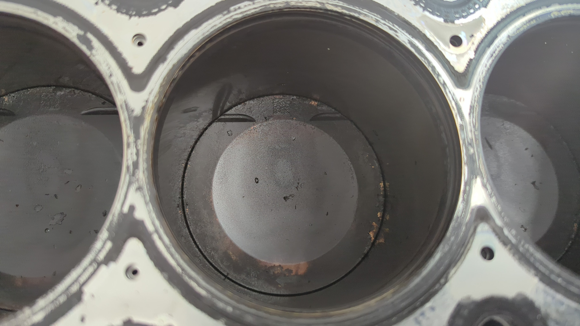 Блок двигателя