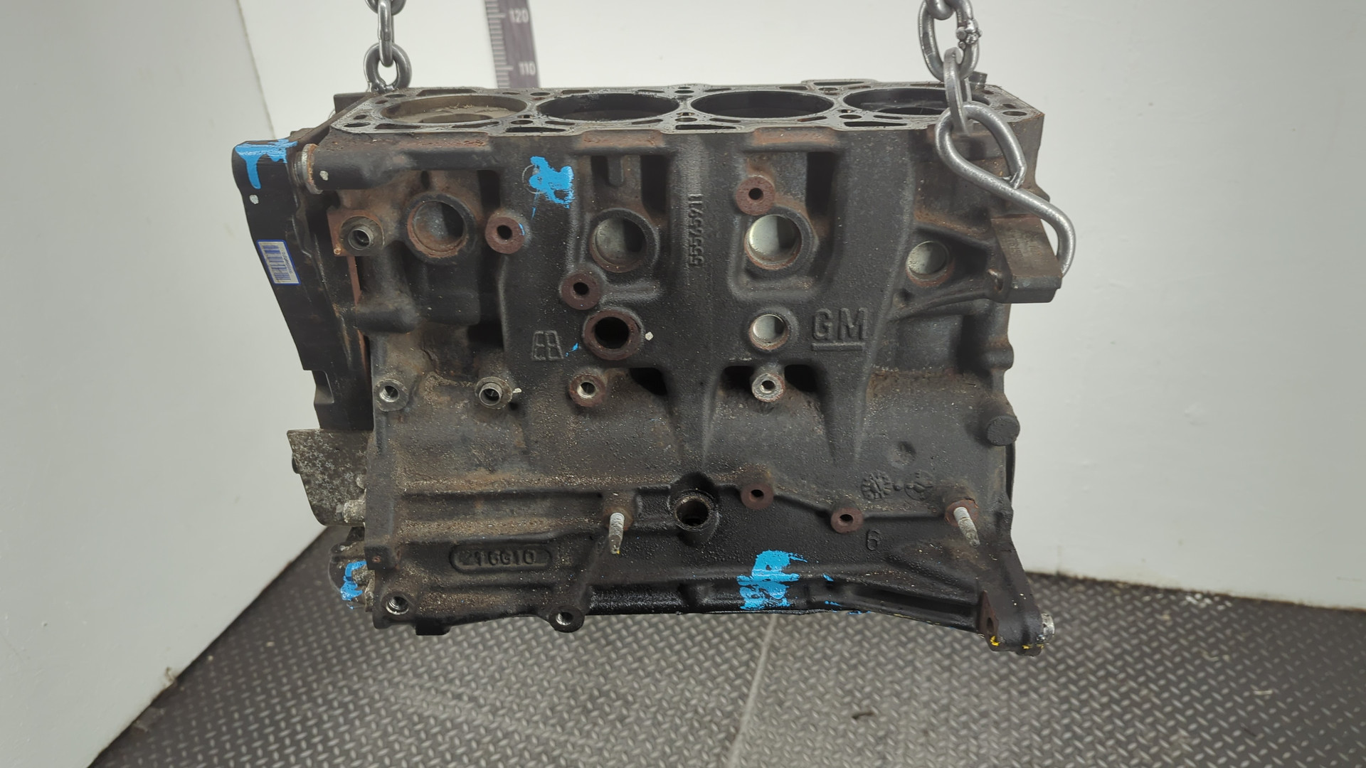 Блок двигателя