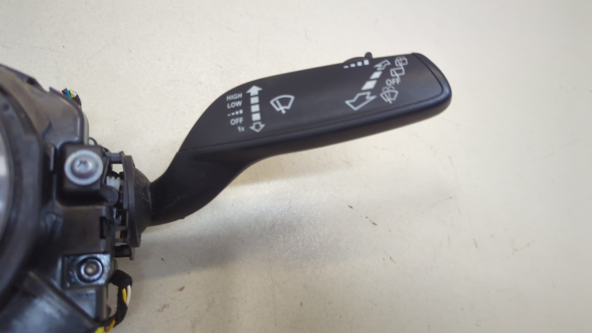 Переключатель подрулевой