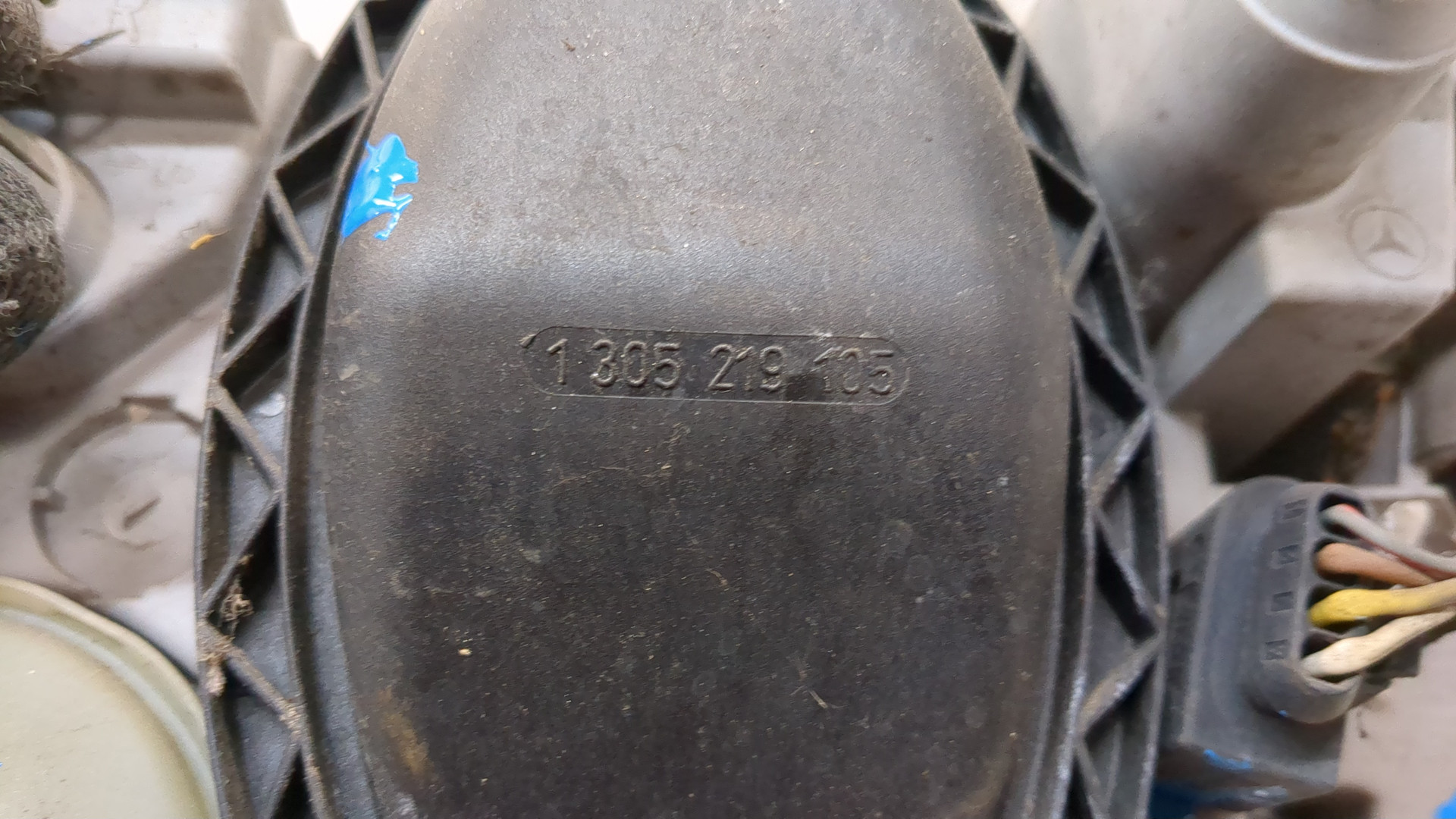 Фара правая