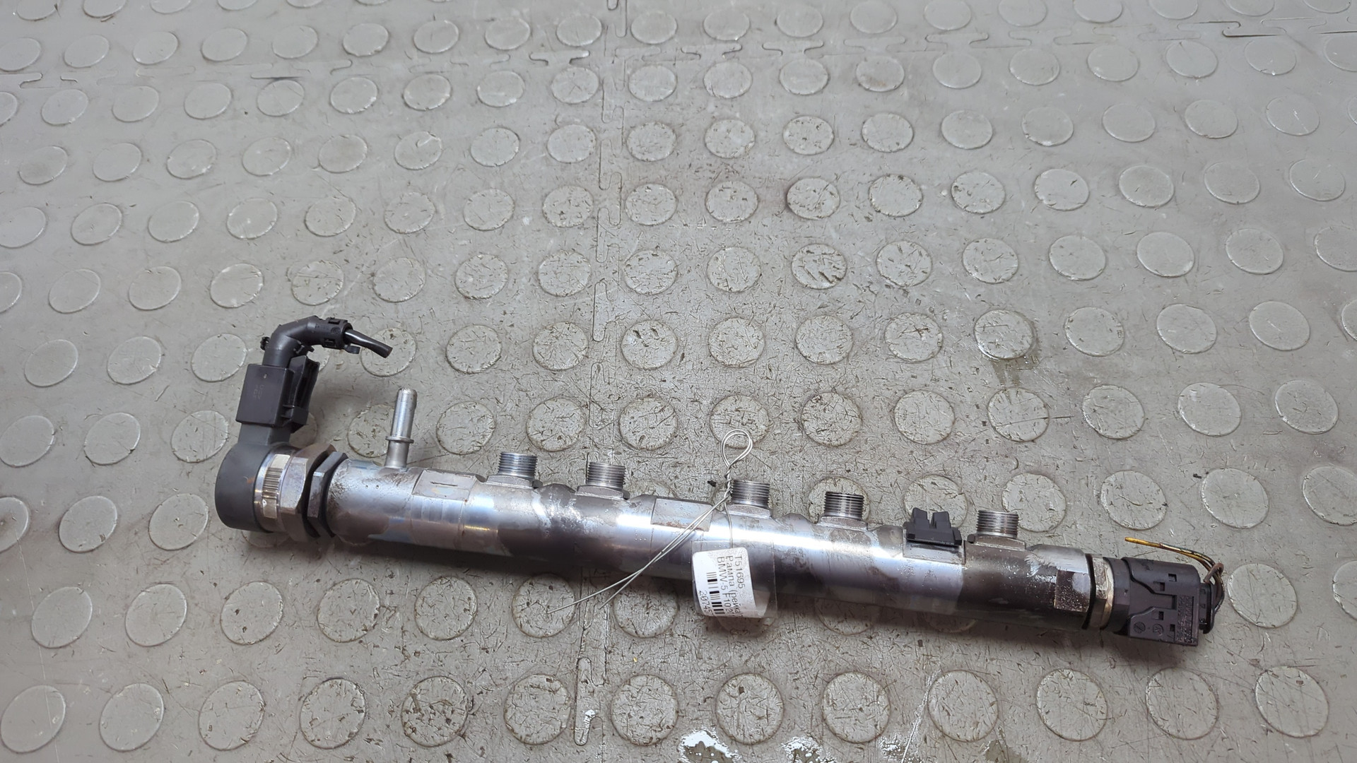 Рейка топливная (рампа)