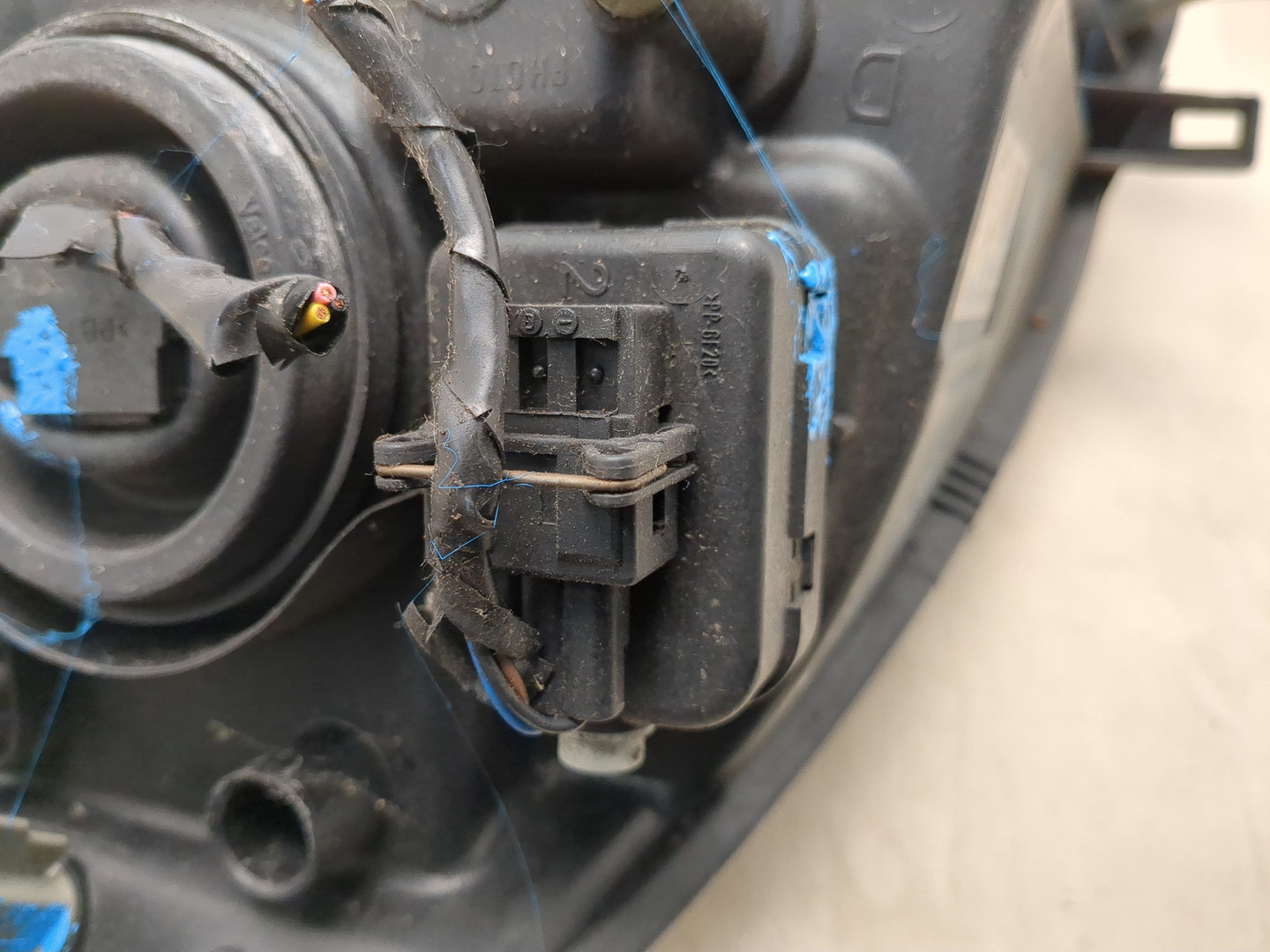 Фара правая