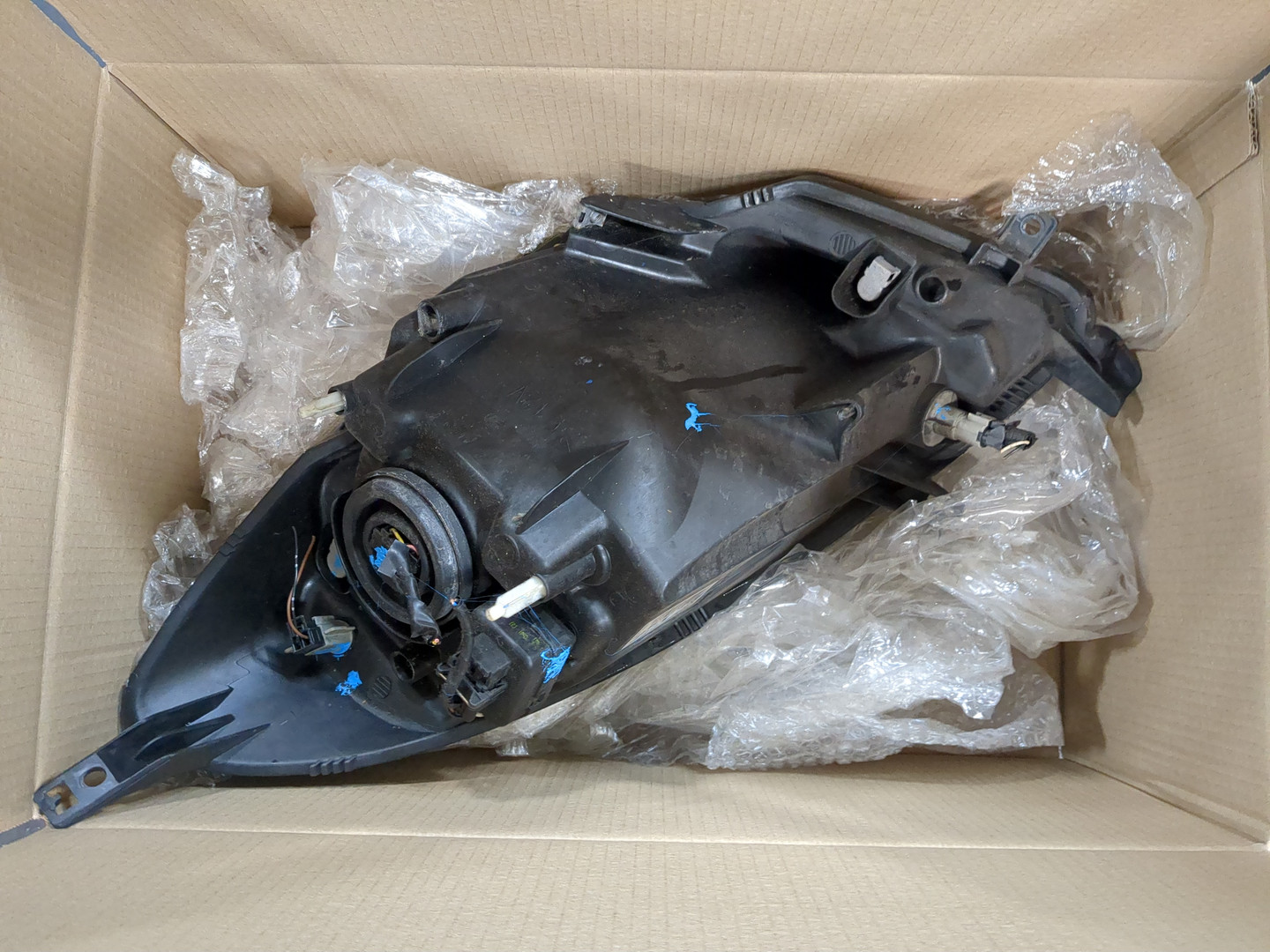 Фара правая