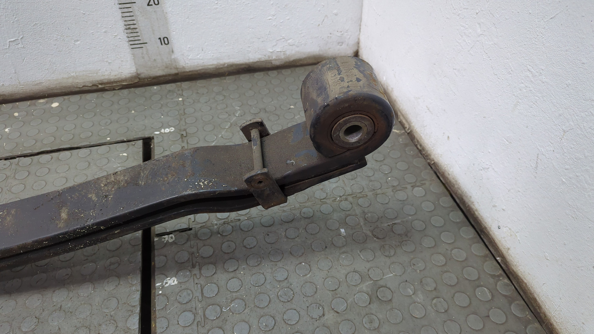 Рессора передняя