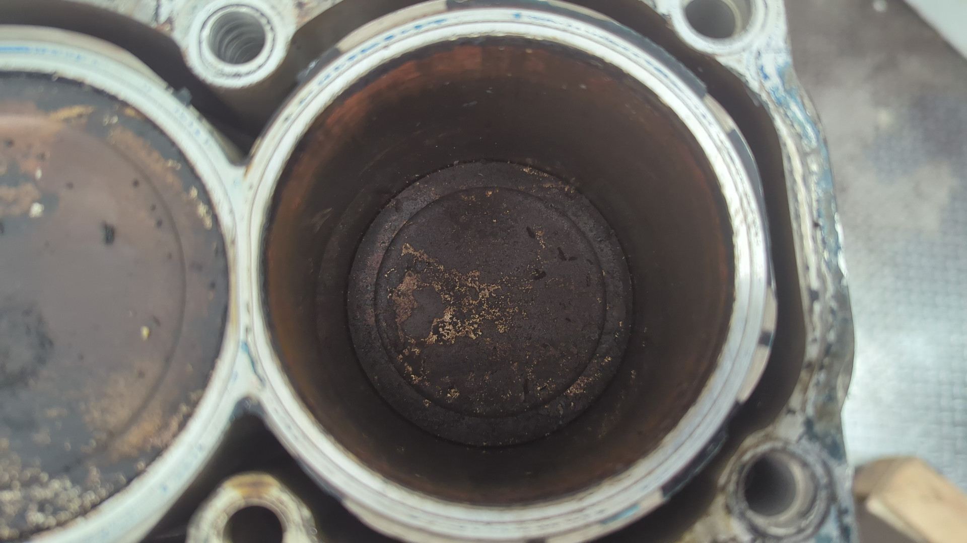 Блок двигателя