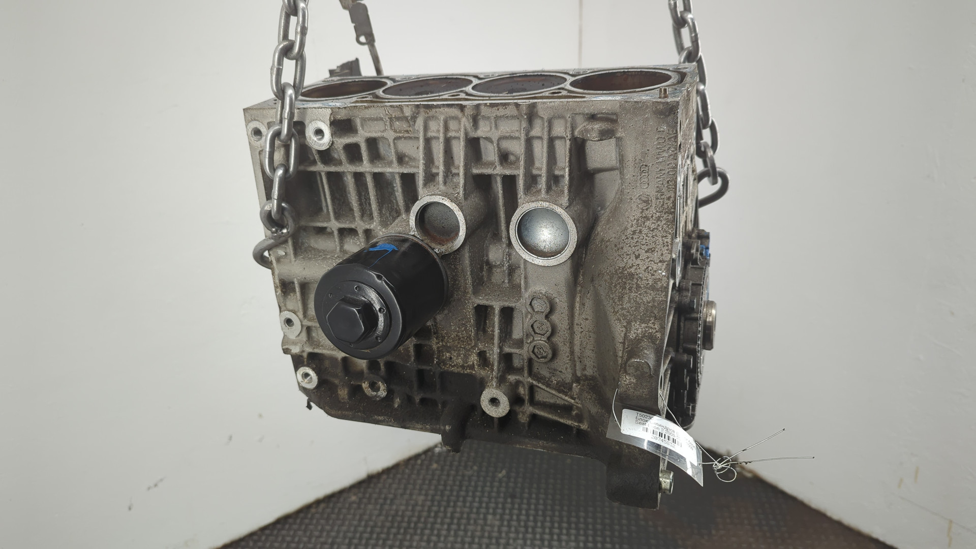 Блок двигателя