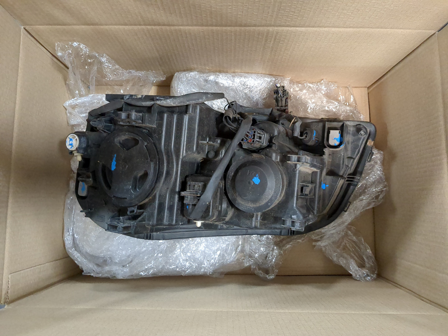 Фара правая